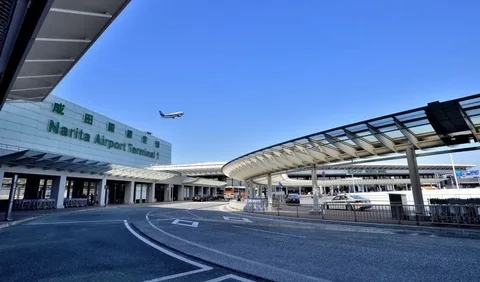 日本東京發(fā)布大雪警報(bào)！機(jī)場(chǎng)崩潰、航班大亂！